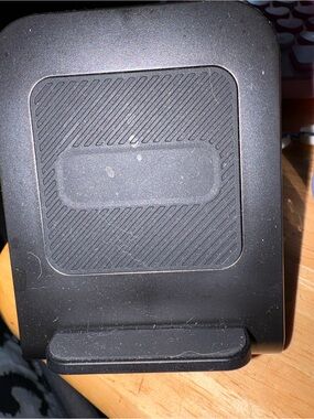 Wireless Phone Charging Stand - Black